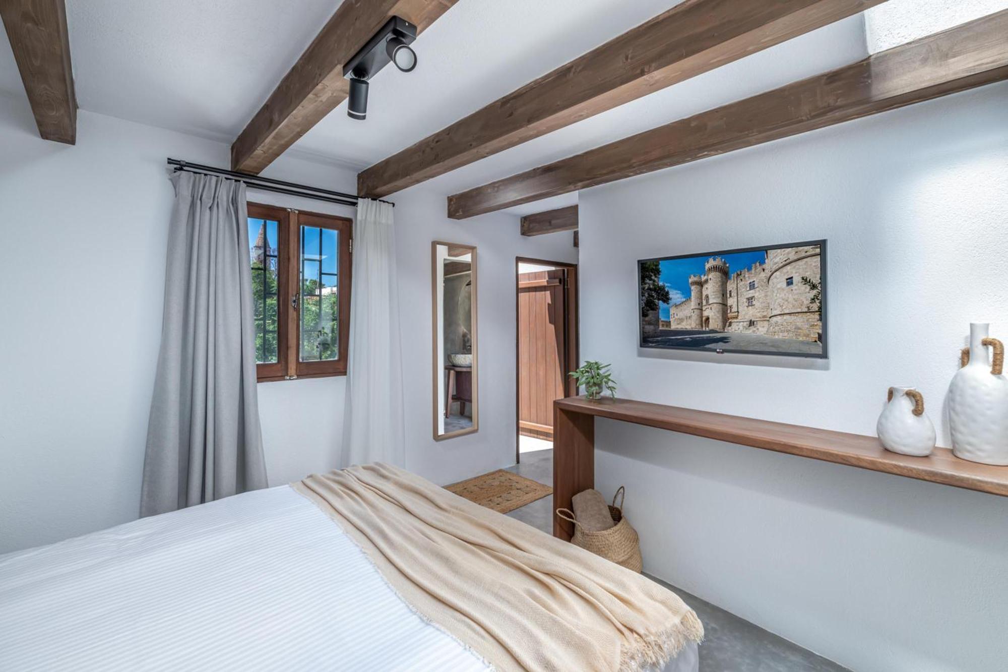 Elia Suites - Old Town Родос Номер фото